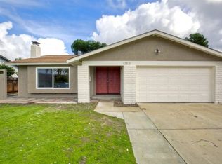 12521 Mustang Dr, Poway, CA 92064