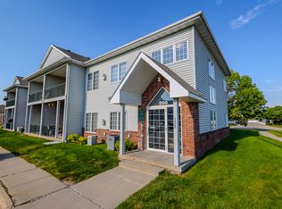 1325 SE Florence Dr UNIT 211, Waukee, IA 50263