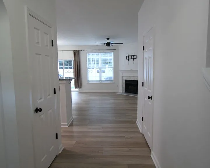 706 Shellstone Pl — Photo 4
