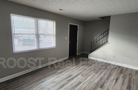 2nd image of 3294-3298 E 5th Ave Unit 3294