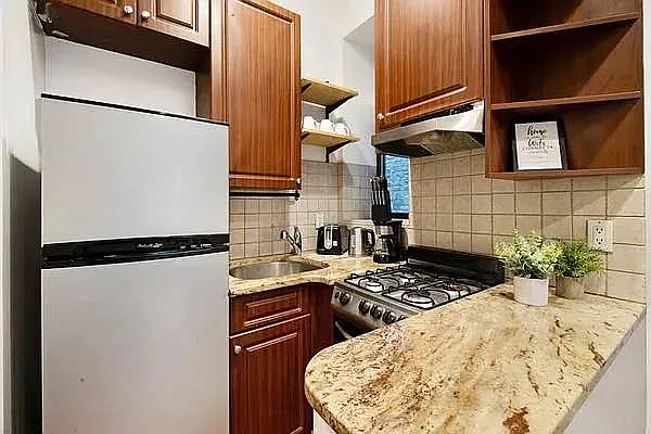 Rented by CNYC Apartments | media 19