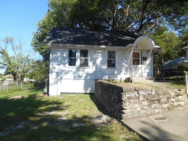 1st image of 803 S Pope Ave