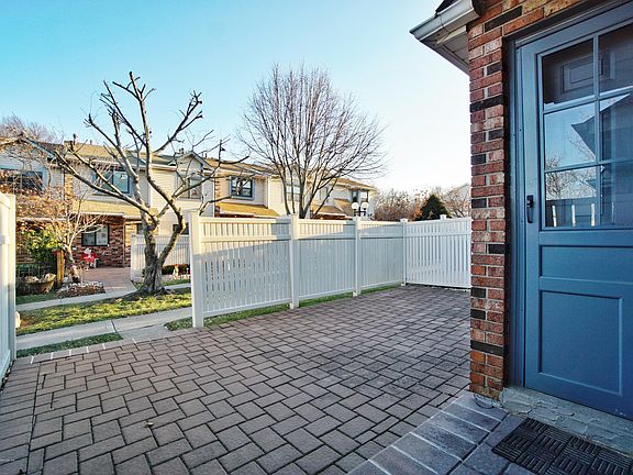 2nd image of 27 Gina Ct #276