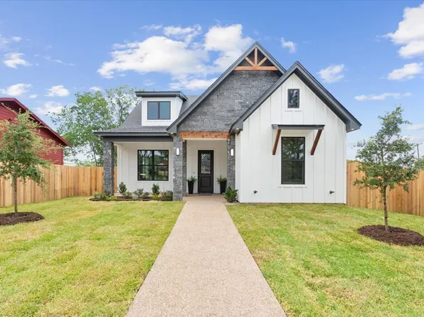 107 N Jena St, Riesel, TX 76682