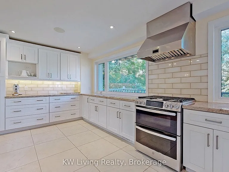 1280 Watersedge Rd — Photo 10