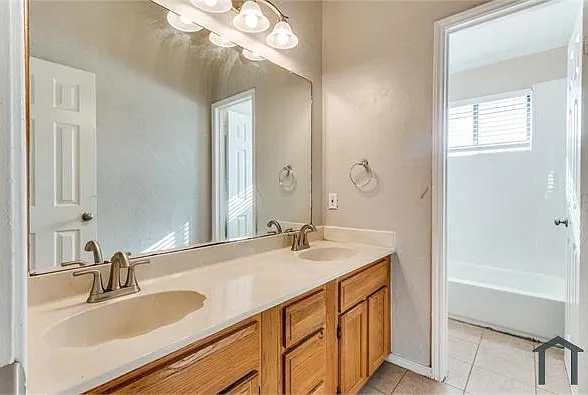 1618 Briargrove Dr — Photo 21