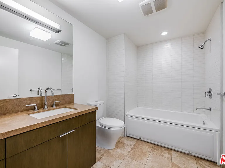 1705 Ocean Ave #107 — Photo 56