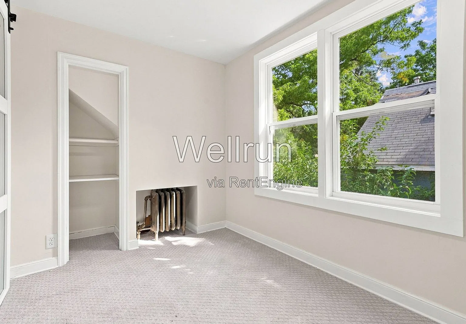 2 bed, 1.0 bath, 553 sqft, $1,190 — Photo 2