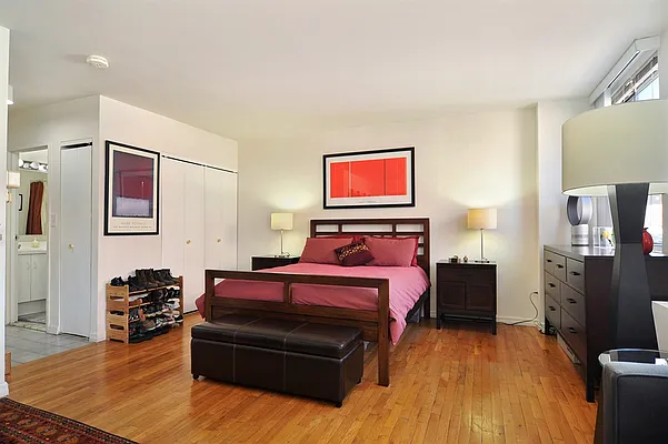 Rented by Town Residential | media 6