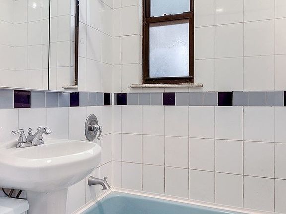 5th image of 24-21 41st St #1R