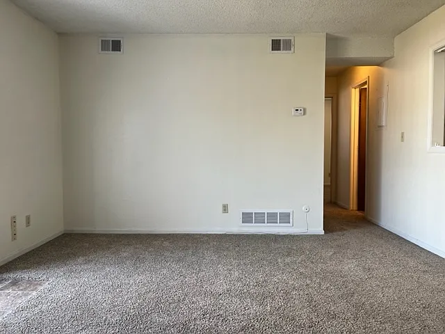 Tiblow Village Apartments — Photo 27