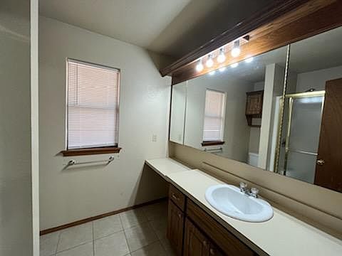 3rd image of 1224 SW 132nd Pl