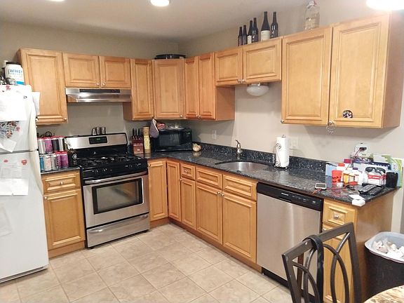 5th image of 38 Elsie Ln