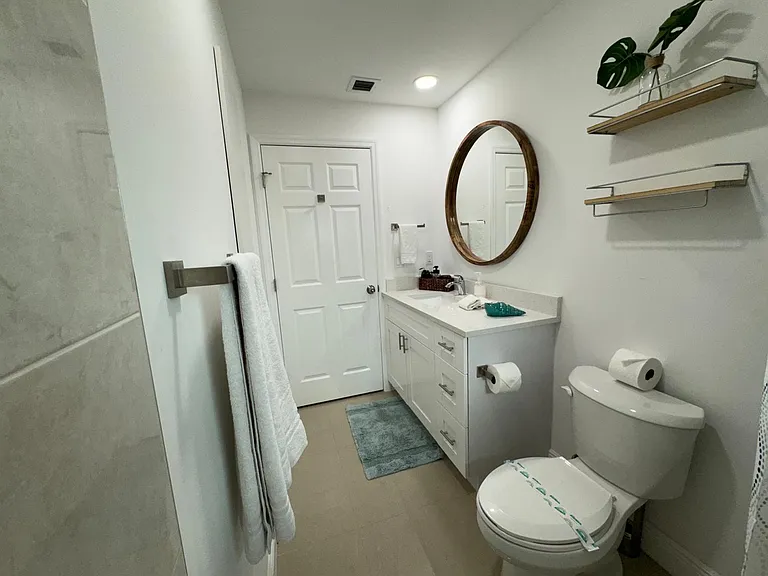 100 3rd St #1 — Photo 7