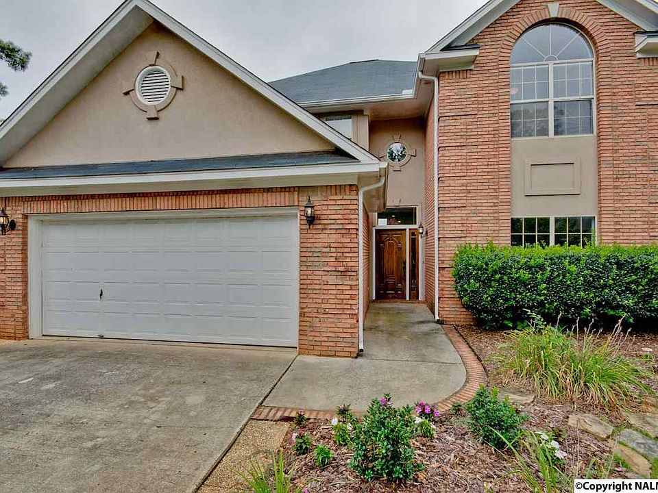1st image of 144 Canterbury Dr