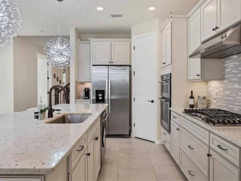 5721 Sweet Leaf Way — Photo 12