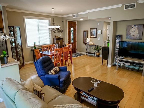 3rd image of 630 E Olive Ave APT 202
