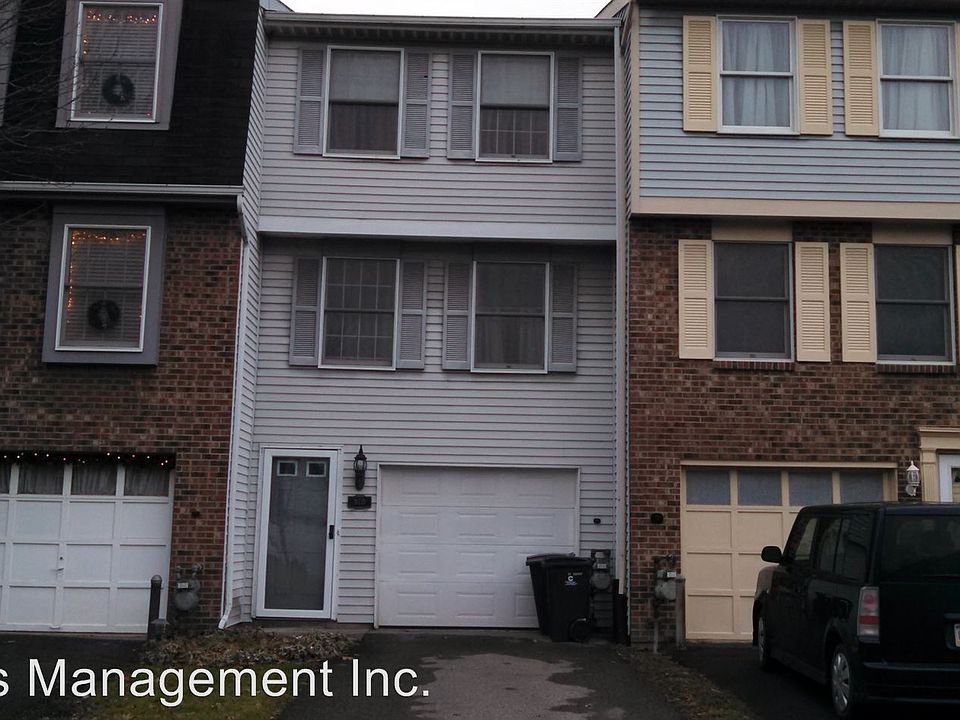 1st image of 910 Lynwood Ct