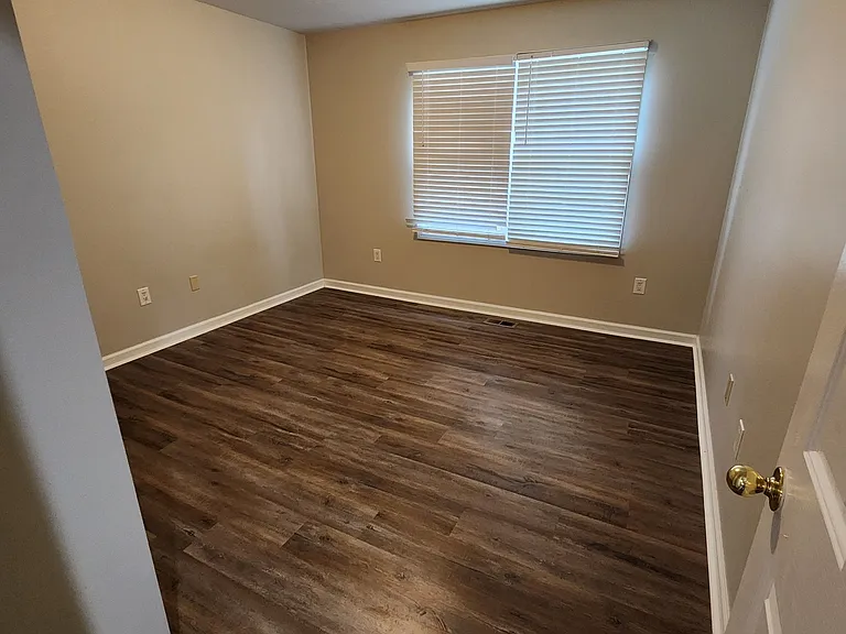 14504 Cherry Ridge Rd — Photo 18