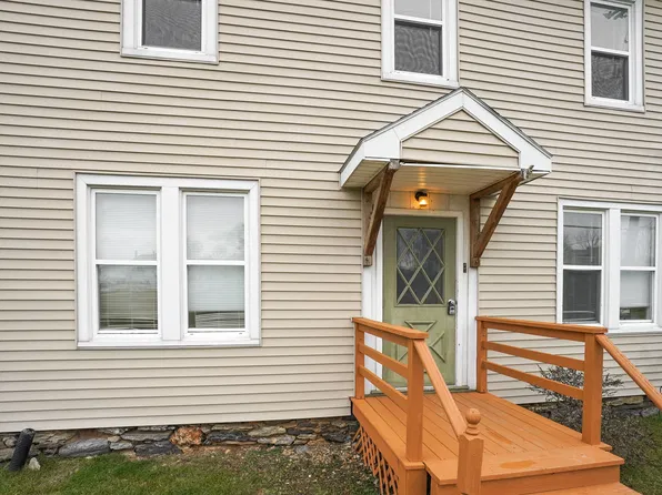 2373 Old Rd APT 2, New Providence, PA 17560