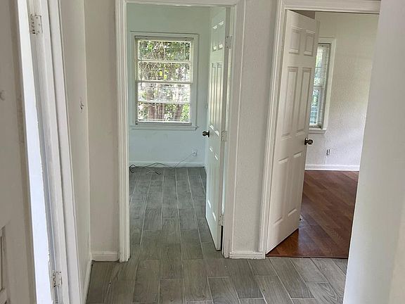 3rd image of 1731 W 7th St #1731