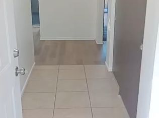 8233 Center Pkwy, Sacramento, CA 95823