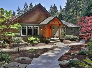 5827 Pioneer Park Pl, Langley, WA 98260