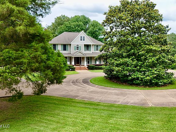 5th image of 346 Quail Hollow Dr