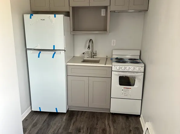 8916 W National Ave APT 2, Milwaukee, WI 53227