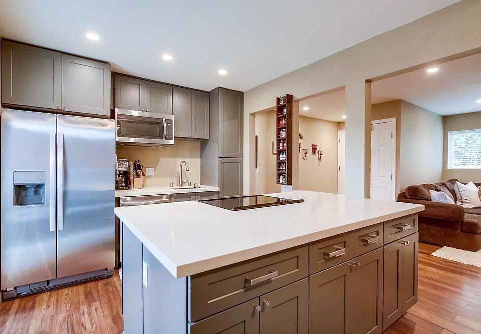 1st image of 3262 Ashford St Unit B