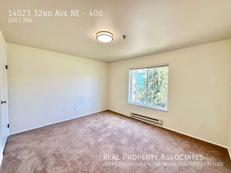 Parkway 1 — Photo 29