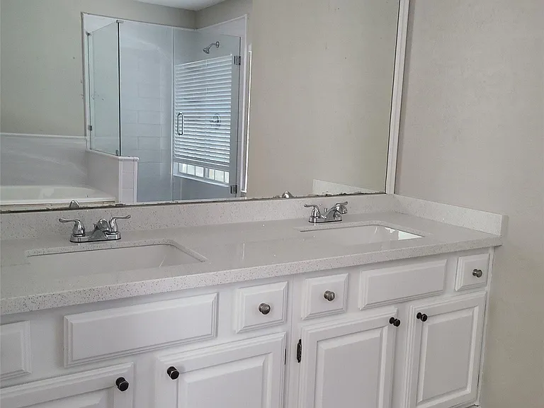 8130 Sunny Ridge Dr — Photo 14