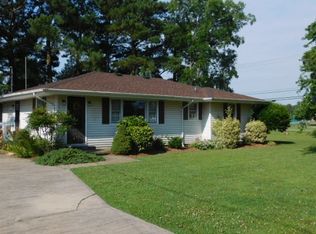 100 Farm Dr, Elizabeth City, NC 27909