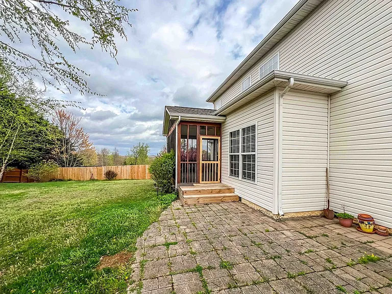 10309 Red Water Ln — Photo 18