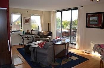 4th image of 1050 N Taylor St APT 513