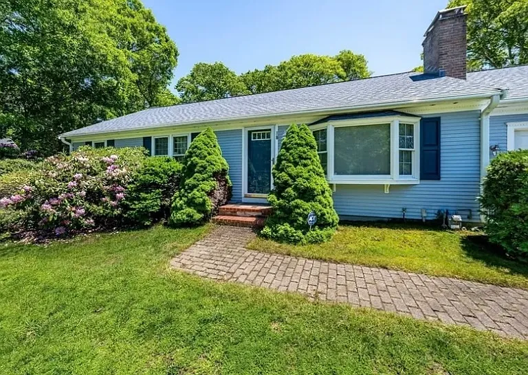 18 Goat Field Ln #1 — Photo 9