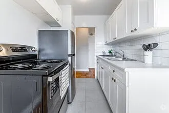 1 Eccleston Dr — Photo 17