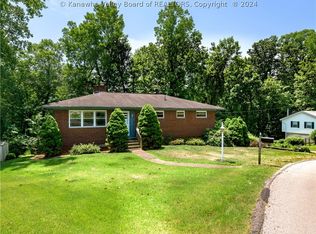 1808 Huber Rd, Charleston, WV 25314