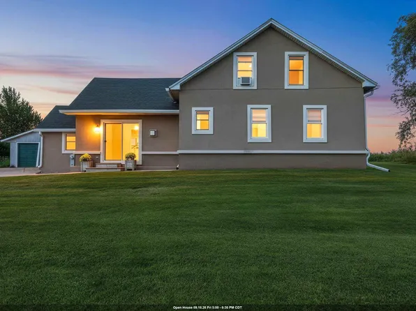 1372 Phillips Rd, Green Bay, WI 54311