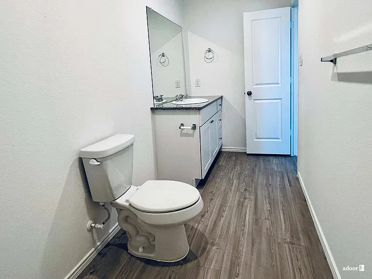 1008 Dignity Way — Photo 12