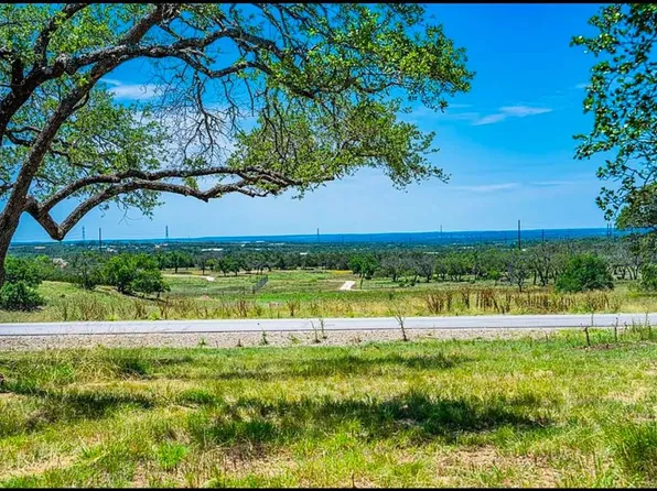170 Brooklyn Dr, Mountain Home, TX 78058