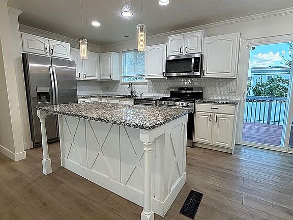 2nd image of 5557 W Joshua Cir