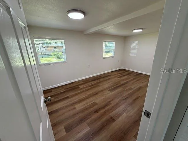 Gavin Rd — Photo 10