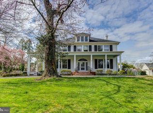 9220 Levelle Dr, Chevy Chase, MD 20815