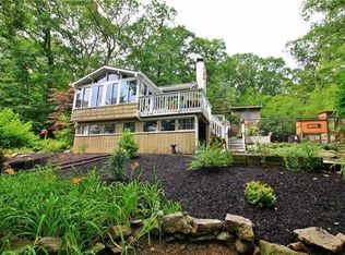 91 Southlake Rd, Kent Lakes, NY 10512