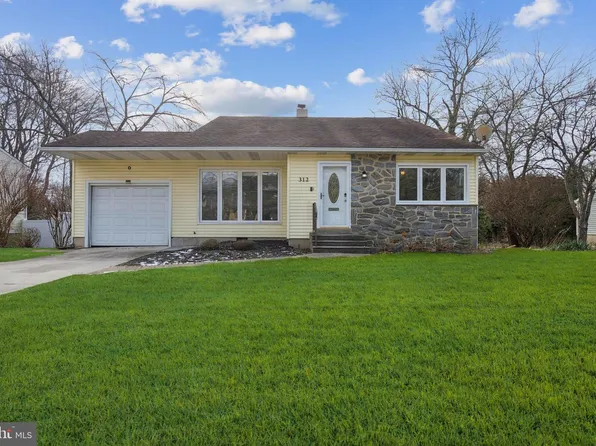 312 Browning Ln, Cherry Hill, NJ 08003