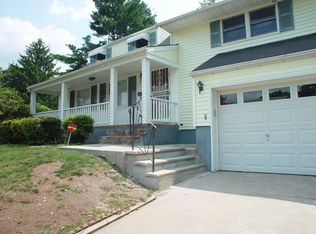 208 Matilda Ave, Somerset, NJ 08873