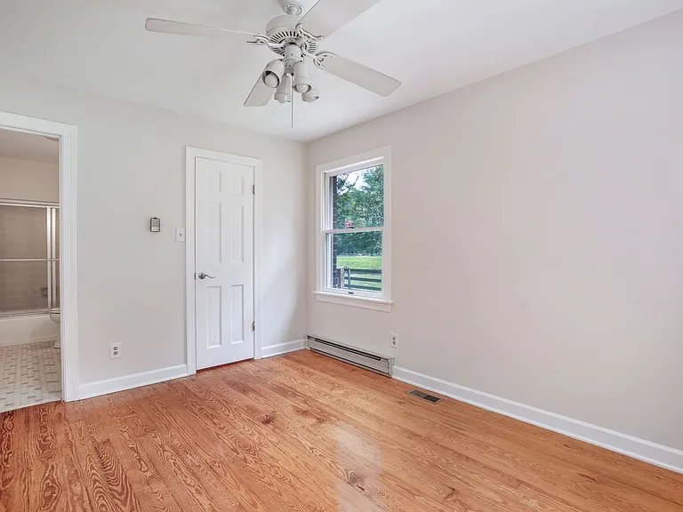 4320 Providence Rd — Photo 18