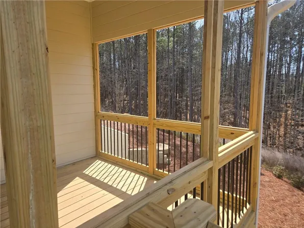 1302 Cedarcrest Blvd, Acworth, GA 30101