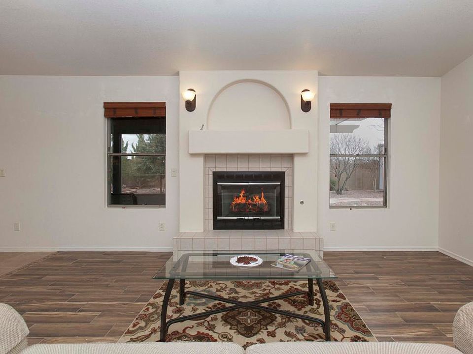 1st image of 2947 Sierra Bermeja Dr
